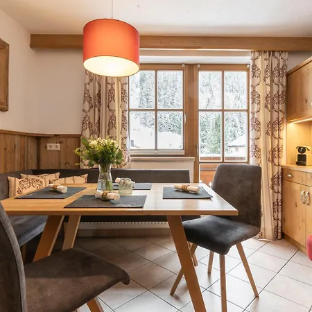 Wiesenplatzl Apartamento *
